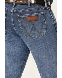 Wrangler Retro Green Men's Brierley Light Medium Wash Stretch Slim Straight Jeans -Aratt Clothing Shop 2000359722 413 P4