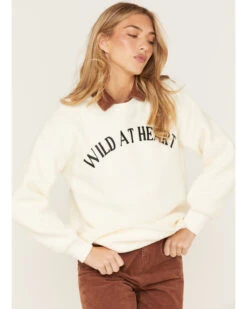 Cleo + Wolf Women's Wild At Heart Graphic Sweatshirt -Aratt Clothing Shop 2000374824 103 P3